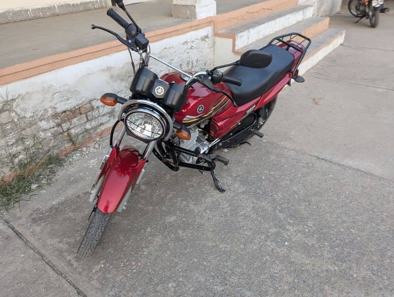 Yamaha yb125z DX 4