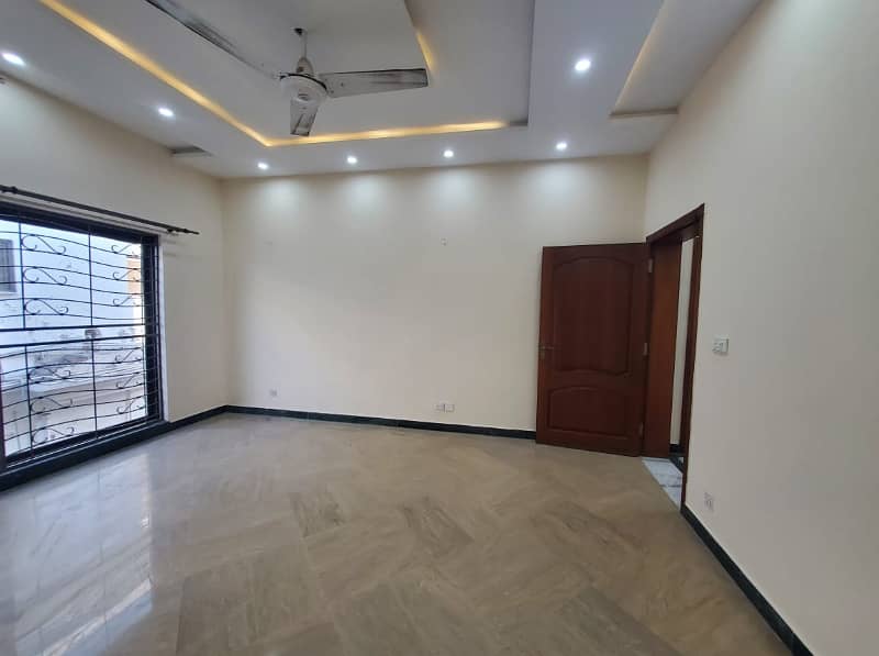 1 Kanal Upper Portion For Rent In DHA Phase 1,Block C, Reasonable Price And Suitable Location Pakistan Punjab Lahore. 7