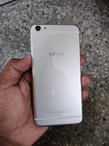 Vivo x7 4,128 10 by 10 exchange possible 3