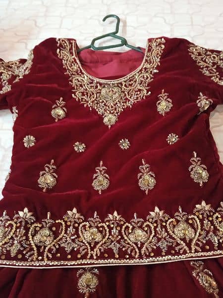 Velvet bridal dress for sale in good condition. 3