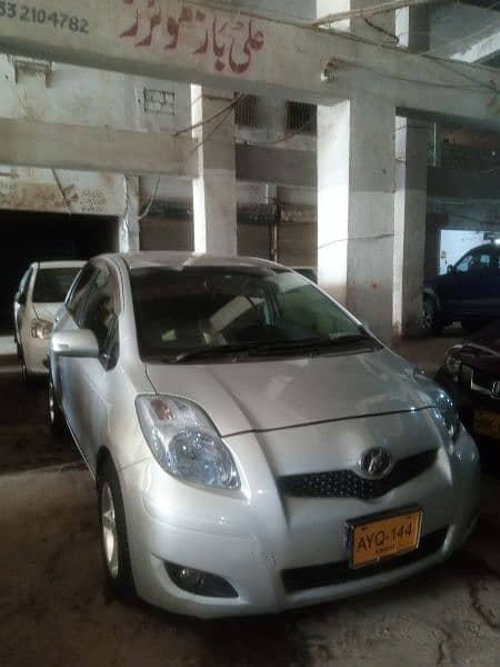 Toyota Vitz 2008 full original condition car 4