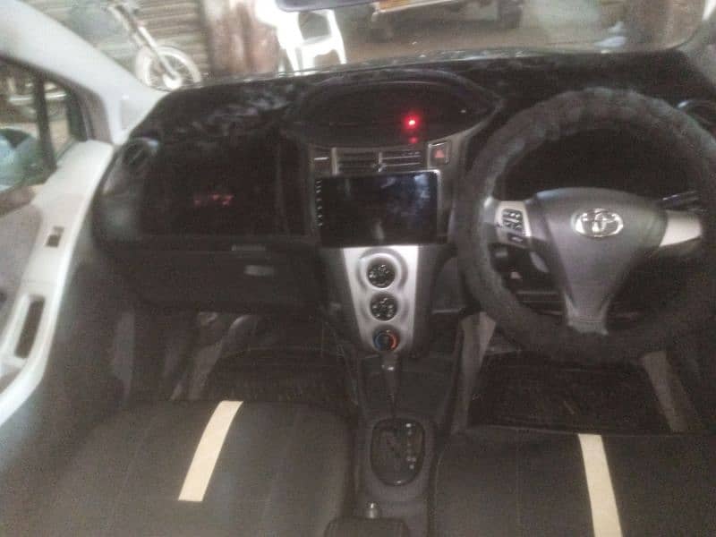 Toyota Vitz 2008 full original condition car 8