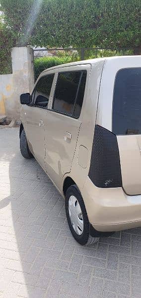 Suzuki Wagon R 2017 5