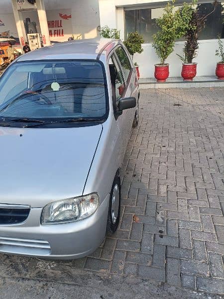 Suzuki Alto 2011 3