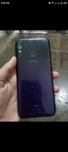 INFINIX HOT 8.3 gb RAM. 32gb ROM