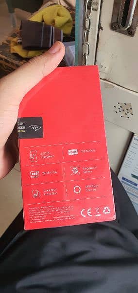 Itel p17 pro box pack 1