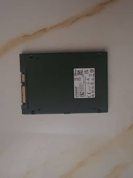 SSD 256 GB Kingston 1