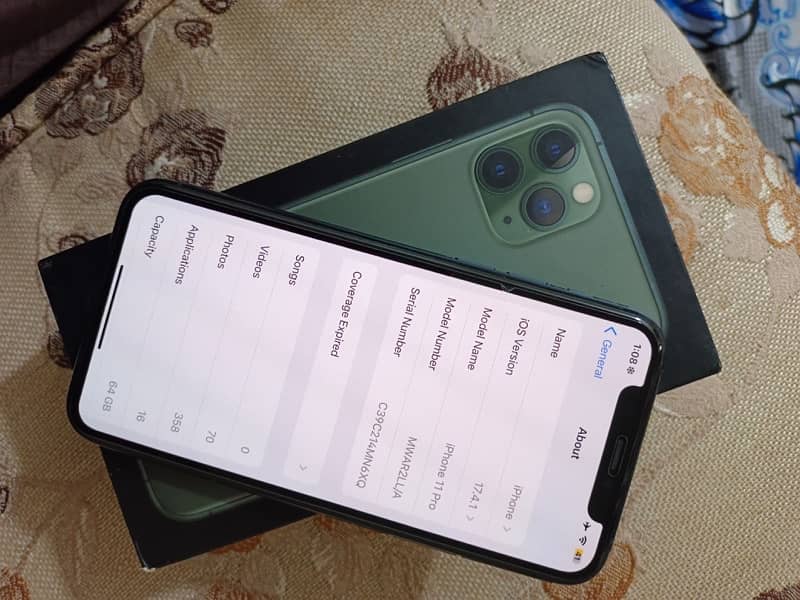 IPhone 11 pro LLA model factory unlock 5