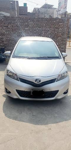 Toyota Vitz 2016