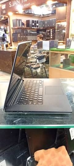 DEll precision 5530 i7 8th Gen