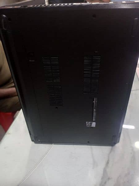 dell core i7 7 th gen 8gb ram 500 gb hard 2