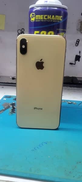 I Phone Xs Max 64GB Official PTA Approved 0