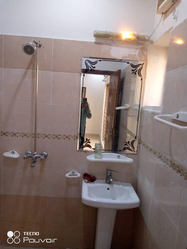 5 MARLA SLIGHTLY USED HOUSE FOR SALE IN SECTOR D BAHRIA TOWN LAHORE 9