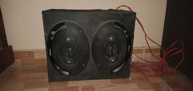 Kenwood speakers in good condition great sound