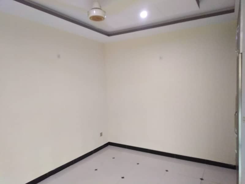 5 MARLA SLIGHTLY USED HOUSE FOR SALE IN SECTOR D BAHRIA TOWN LAHORE 11