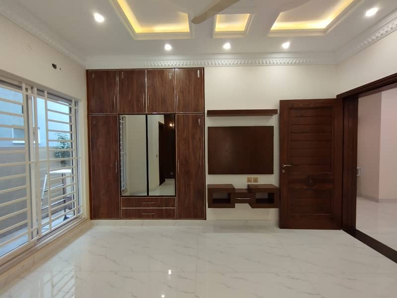 10 MARLA BRAND NEW LUXURY HOUSE FOR SALE IN SECTOR C BAHRIA TOWN LAHORE 6