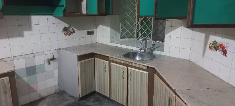 lower portion available for rent in mustafa town lahore 0