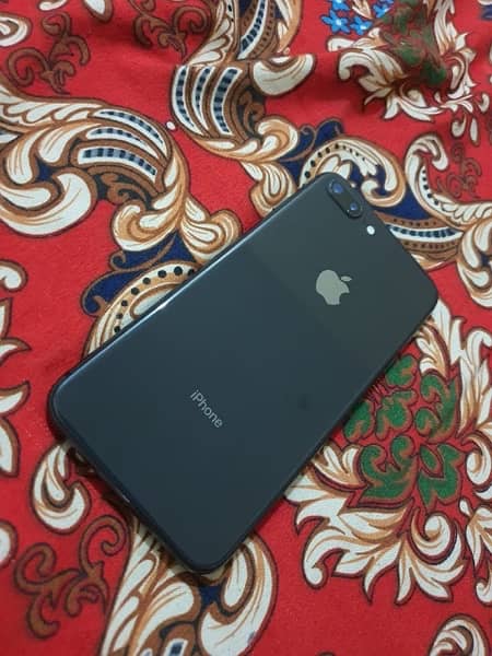 Iphone 8 plus Non PTA 1