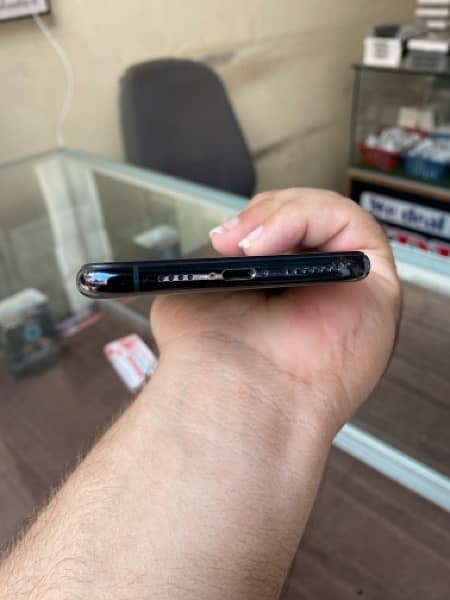 iphone 11 pro max pta approved 1