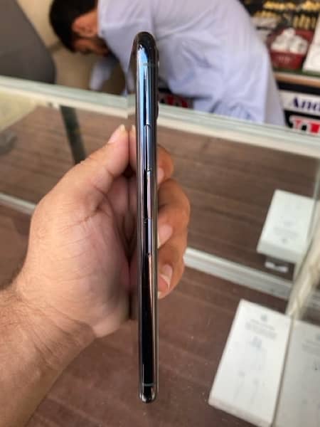 iphone 11 pro max pta approved 3