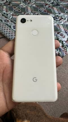 GOOGLE PIXEL 3 ALL PARTS ARE AVAILABLE EXCEPT ITS PANNEL