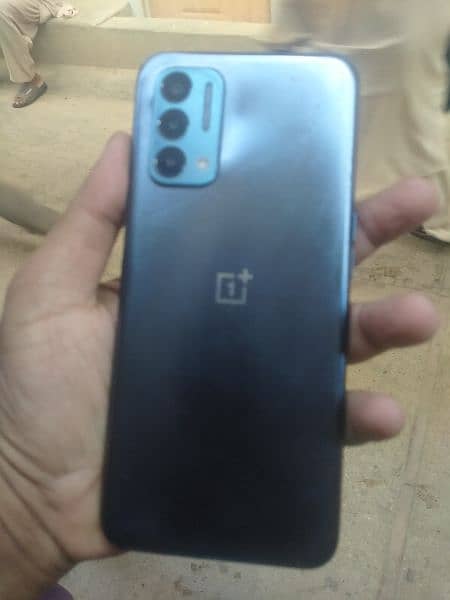 one plus n200 1