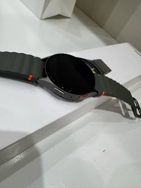 Samsung Galaxy Watch Series 7 44mm 4