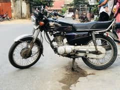 Honda 125 Color Black 2020