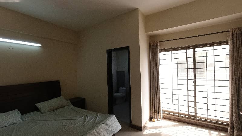 10 Marla Flat For Rent In Askari 10