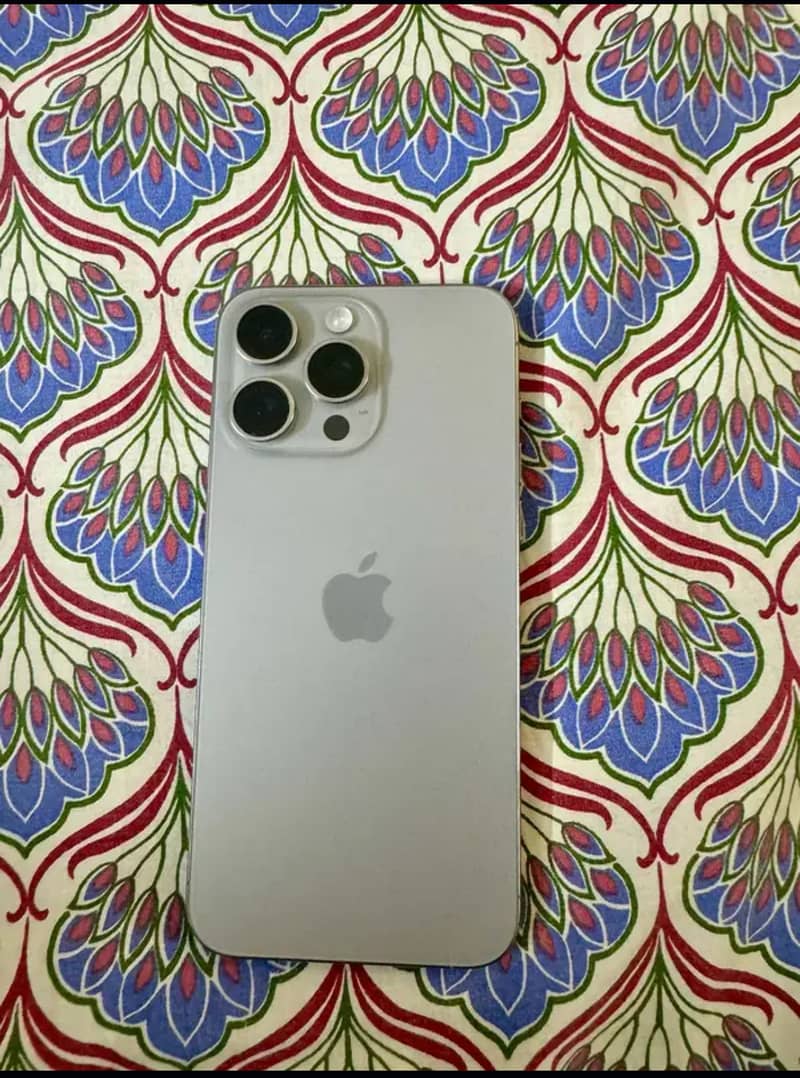 iPhone 15 pro Max Hk Model 6