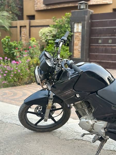 ybr 125 Black edition 2