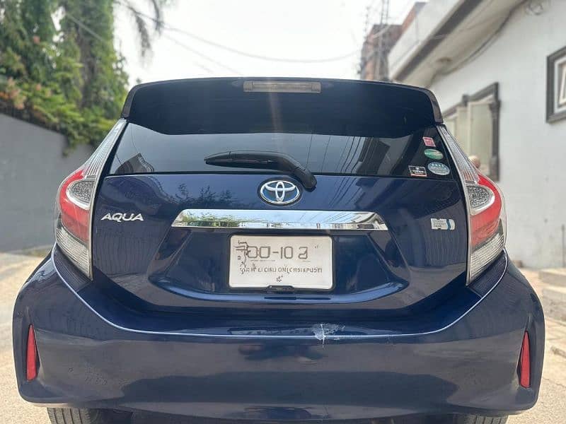 Toyota Aqua 2018 16