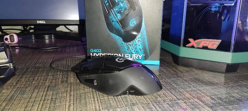 Logitech G402 Hyperion Fury FPS Gaming Mouse With RGB Keyboard 2