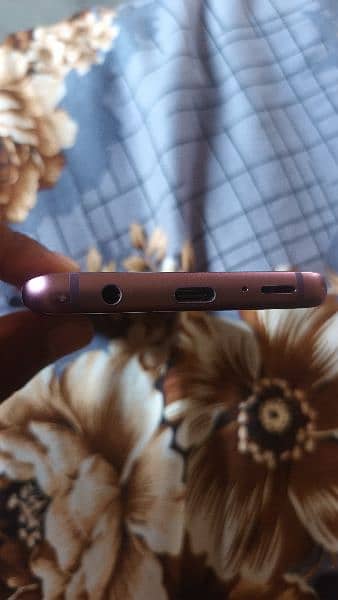 Samsung Galaxy S9 non for sale and exchange possible 3