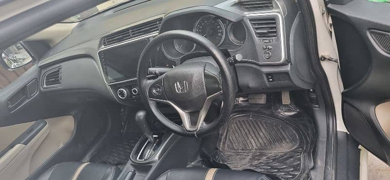 Honda City IVTEC 2022 4