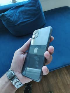 Iphone 11 | Condition 10/10 | Waterpack 0