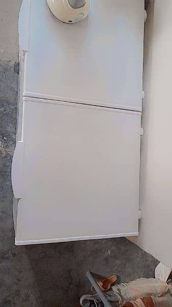 waves De freezer 315 size 2 door new conditions available 1