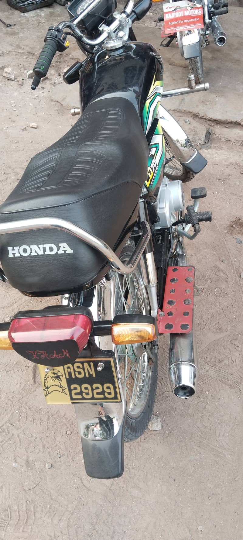 Honda CD 70 2023 2