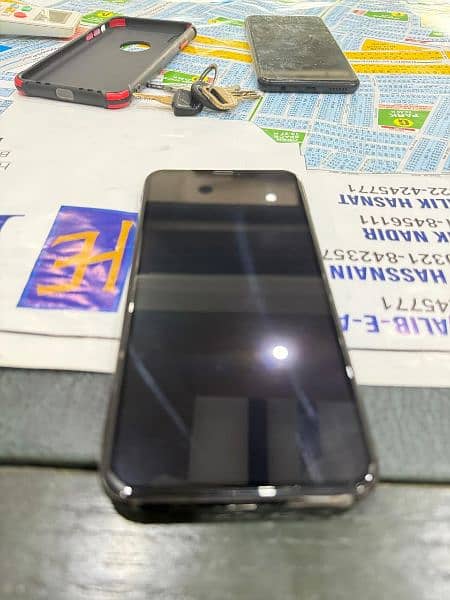 Iphone XSMax 10 By 9 Condition. ScratchLess Body . . . . 2