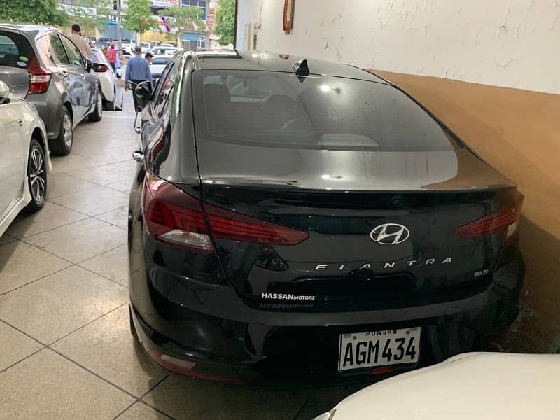 Hyundai Elantra GLS 2021 2