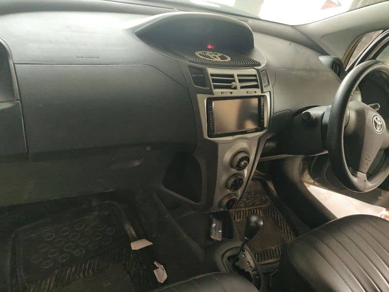 Toyota Vitz 2008 9