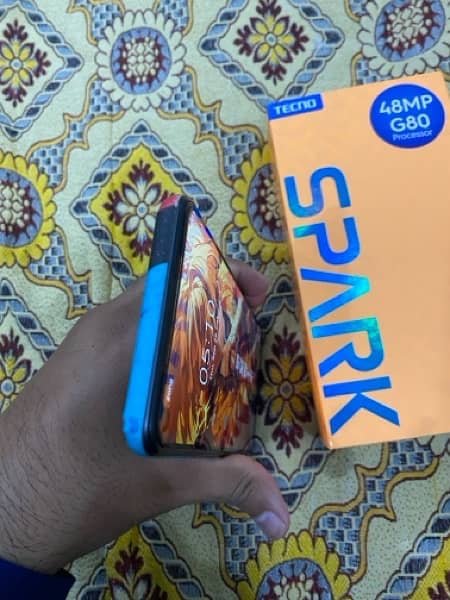 tecno spark 7 pro 8