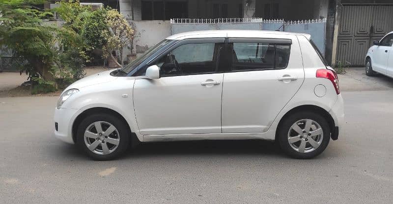 Suzuki Swift 2013 6