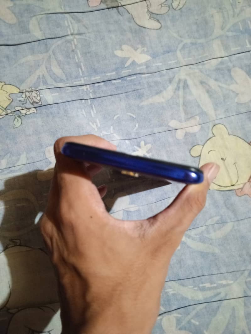 Oppo F11 1