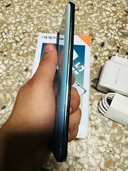 Oppo F15 8/256 With Box and Charger 4