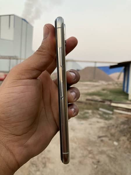 iPhone Xs non PTA 64gb health 86 2