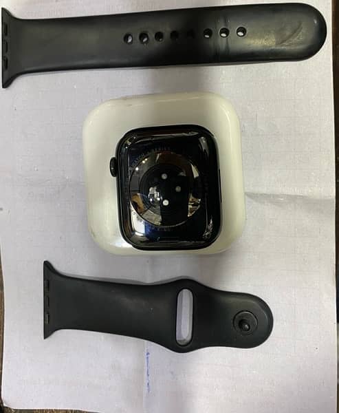 Apple watch Series 7 (45 mm) 2