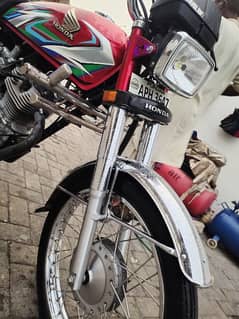 honda125 in new condition documents complete