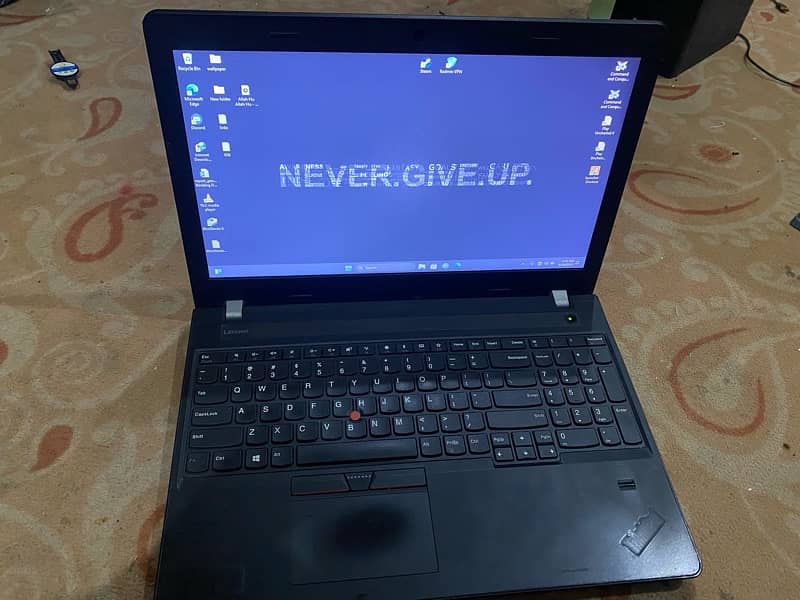 lenovo E570 laptop i3 7th gen urgent sale (read discription) 0