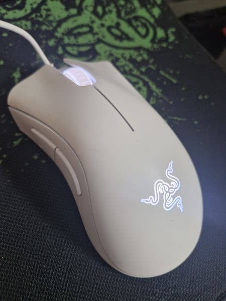 Razer Deathadder Essential 1